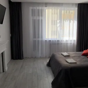 https://bon-apetit-apartament.hotelslviv.net